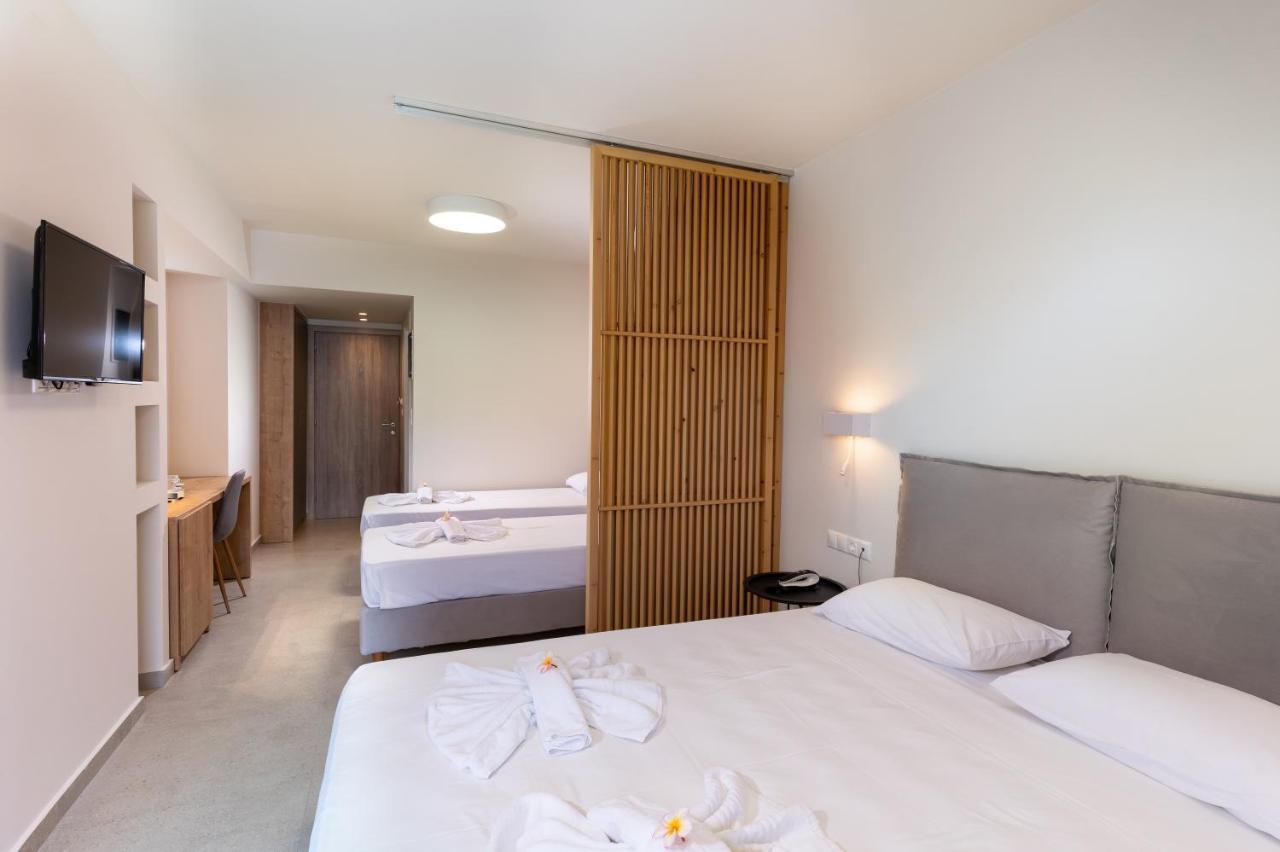Hotel Kathrin Beach Adelianos Kampos Exterior foto