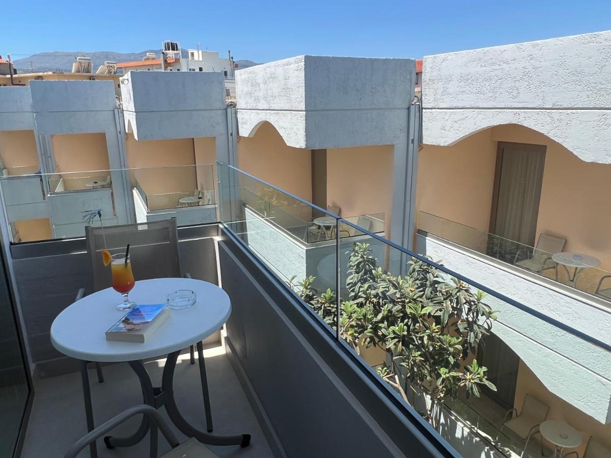 Hotel Kathrin Beach Adelianos Kampos Exterior foto